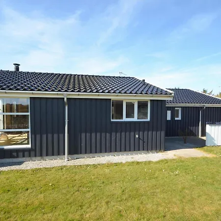 Awesome In With House A Panoramic View